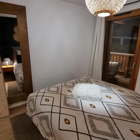 Les Du Petit