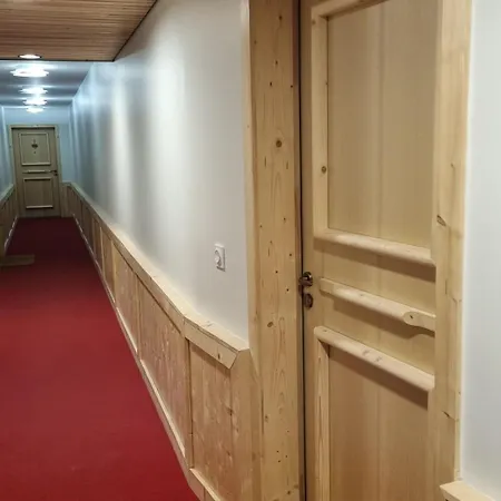 Les Du Petit Apartamento Châtel